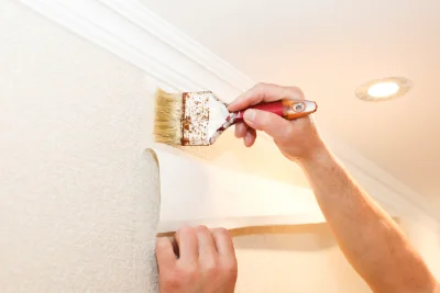 Pose de papier peint à Neufmesnil — revêtements muraux et toiles de verre